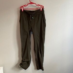 Lululemon Dance Studio Crop 25”